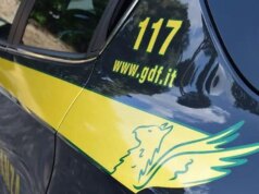 Fatture false per 61 milioni e riciclaggio, arresti e sequestri di beni