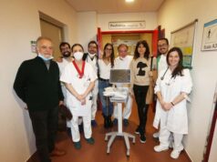Casina dei Bimbi dona alla Pediatria del Santa Maria Nuova un monitor touch pediatrico per ECG