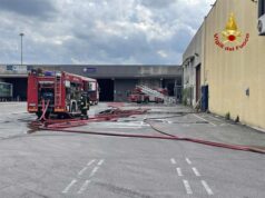 Incendio della copertura di un capannone a Campogalliano