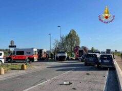 San Giorgio in Piano: incidente stradale con 4 auto coinvolte. Solo feriti lievi