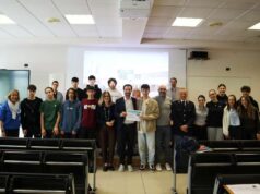 Tre nuovi microscopi per il Gobetti di Scandiano