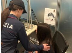 Minaccia di morte la compagna e i genitori di lei. 43enne arrestato a Bologna