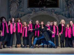 Le Salamandre in scena domani al Teatro Dehon di Bologna con “Visita parenti”