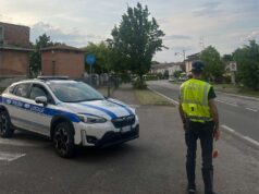 Carpi: senza patente né polizza su mezzo non collaudato