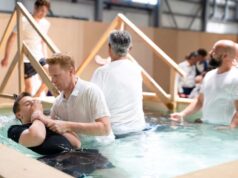 Sabato scorso 22 giugno il battesimo dei nuovi fedeli al congresso dei Testimoni di Geova emiliani