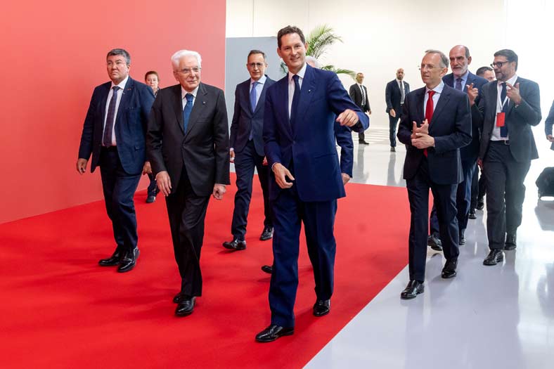 Il Presidente Mattarella in visita al nuovo e-building della Ferrari a Maranello