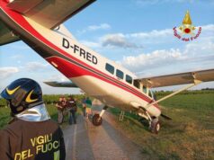 Atterraggio di emergenza per un Cessna, ferito lieve il pilota