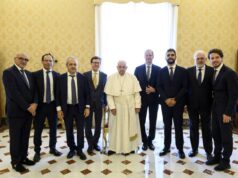 Papa Francesco riceve in udienza privata una delegazione del Tour de France