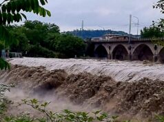 Maltempo: chiuso per tutta la notte il ponte di Veggia