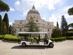 Exelentia, in Vaticano navetta elettrica per persone a mobilità ridotta