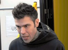Fedez ricoverato dopo un’emorragia “Grazie di cuore ai dottori”