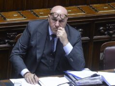 Crosetto “Chi dice basta armi lascia che l’Ucraina soccomba”
