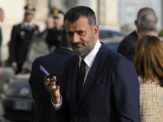 Ue, Decaro “L’isolamento sarà un problema grande per l’Italia”