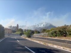Incendio Roma, Gualtieri “Ipotesi rogo partito da accampamento abusivo”