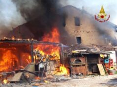 Incendio in una casa colonica a Fogliano di Reggio Emilia