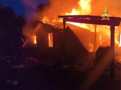 Incendio poco prima dell’alba a Reggiolo: ingenti i danni