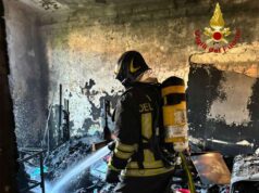 Violento incendio in appartamento a Modena. Nessun ferito