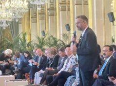 Il sindaco Lepore ha firmato a Parigi il Patto globale dei sindaci per il clima e l’energia