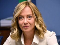 Meloni a Palazzo Chigi “Rieccomi, pronta a proseguire il mio lavoro”