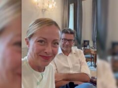 Meloni “Non aboliremo l’assegno unico, manovra ancora da scrivere”