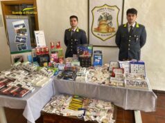 Le Fiamme Gialle hanno sequestrato in provincia di Bologna complessivamente oltre 3700 prodotti non sicuri