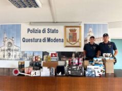 Merce ricettata e contraffatta: quattro giovani denunciati a Modena