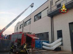 Incendio alla ditta CRM di Modena: Arpae ha attivato il controllo della qualità dell’aria