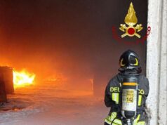 In fase di contenimento un incendio all’impianto I.Blu di Cadelbosco. Nessun danno alle persone