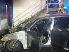 Reggio Emilia: incendio distrugge un’autovettura