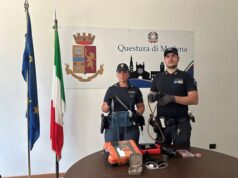 A Modena denunciato un uomo trovato con oggetti di valore rubati da un camper