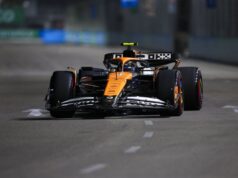 Norris in pole a Singapore, solo quinta fila per le Ferrari