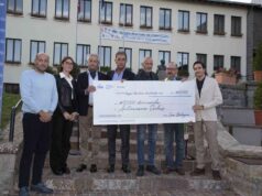 Un assegno Cna di 10.000 euro per la Mensa dell’Antoniano, “tutto esaurito” al concerto del Piccolo Coro a Gaggio Montano