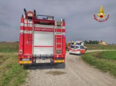 Guiglia: schiacciato nel ribaltamento del tratto, muore un 76enne