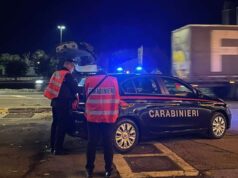 Reggiolo: giovane con precedenti fermato in auto con guanti, torcia e attrezzi da scasso