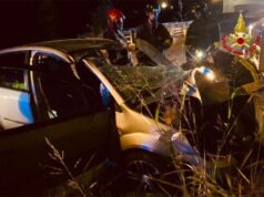 Si schianta con l’auto contro ad un manufatto in cemento: 58enne morto a Correggio