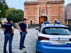 La Polizia di Stato di Bologna ha denunciato 5 persone per detenzione ai fini di spaccio di sostanze stupefacenti