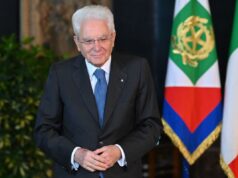Mattarella “Strada lunga per la parità di genere nelle retribuzioni”
