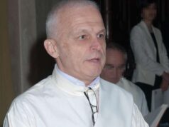 È morto il diacono Davide Bartoli, 67 anni era originario di Novellara