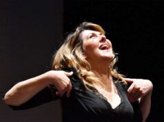 Al Duse di Bologna Emanuela Grimalda con il suo spettacolo ‘Dio è una signora di mezza età’