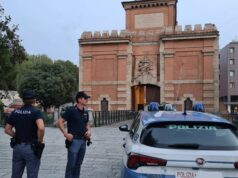 Bologna: ferita ad un occhio perde la vista. La Polizia di Stato trova la presunta autrice dell’aggressione