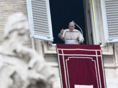 Papa “La guerra è sempre una sconfitta ed è ignobile”