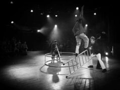 Domenica, al Teatro Asioli di Correggio: “Eccezione” con acrobati e musicisti di MagdaClan Circo