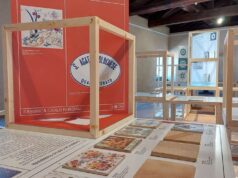 Si chiude domenica al Castello di Spezzano, la mostra “Le piastrelle da piccole”