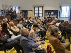 In occasione dei venticinque anni dalla scomparsa di Fabrizio De Andrè, la Biblioteca Panizzi ospita due incontri