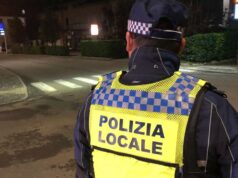 Fabbrico: sorpresi dalla Polizia locale mentre tentano un furto