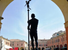 Sabato 23 novembre, l’asta pubblica sassolese degli oggetti rinvenuti e non reclamati