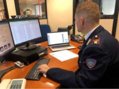 Domiciliari e braccialetto elettronico per un adescatore di minorenni