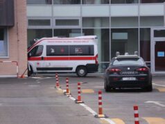 Schiaffeggia un infermiere del pronto soccorso. È successo all’ospedale Santa Maria Nuova