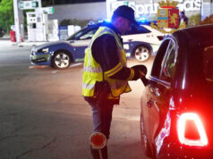Bologna: sottrae la macchina alla compagna e scappa. Arrestato dalla Polstrada dopo un inseguimento