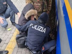Bologna: colta da malore cade sui binari, donna messa in sicurezza dagli agenti della Polizia Ferroviaria